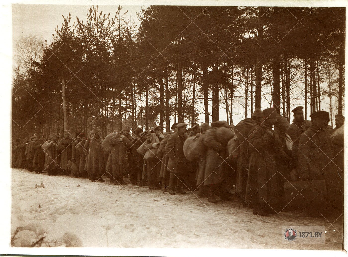 Прибытие пленных в лагерь в Барановичах