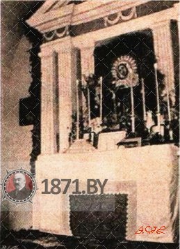 Освящение католической часовни-усыпальницы Вольских в д. Железница. Фото 1907 года
