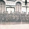 Солдаты на перроне Полесского вокзала
